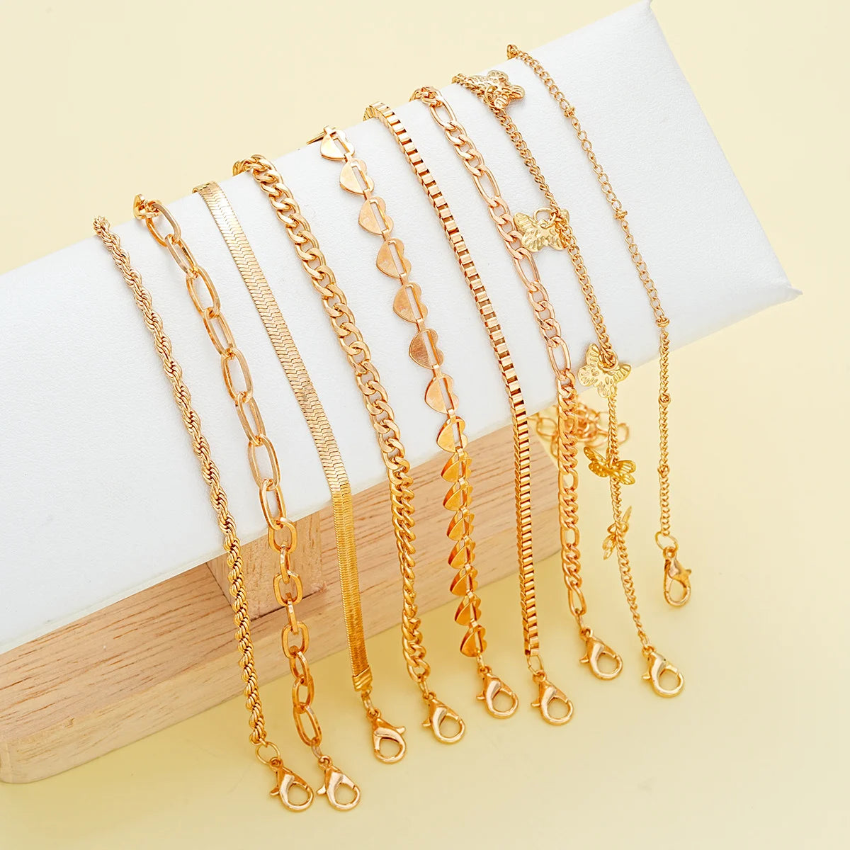 European Boho Anklet Set š“