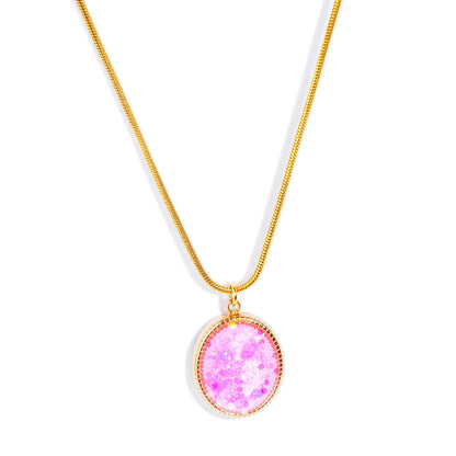 18K Gold Oval Pendant 🌙