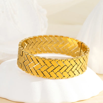 Luxury Mirror Cuff Bracelet