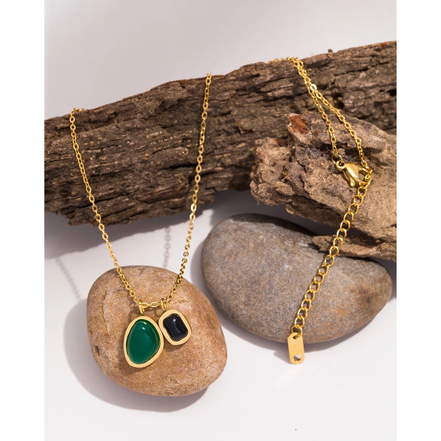 Gemstone Necklace Set 💚🖤 Stainless Steel